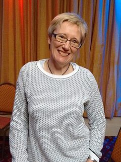 Nessa Carey
